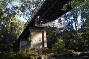 Special underbridge inspection platform operating under a bridge deck for inspection and maintenance for rent – Alayan Rentals