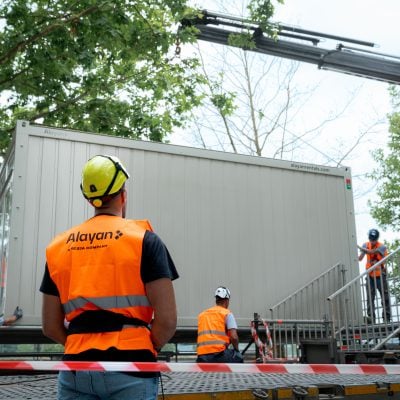 Alayan Modular Mietservice für technische und operative Module